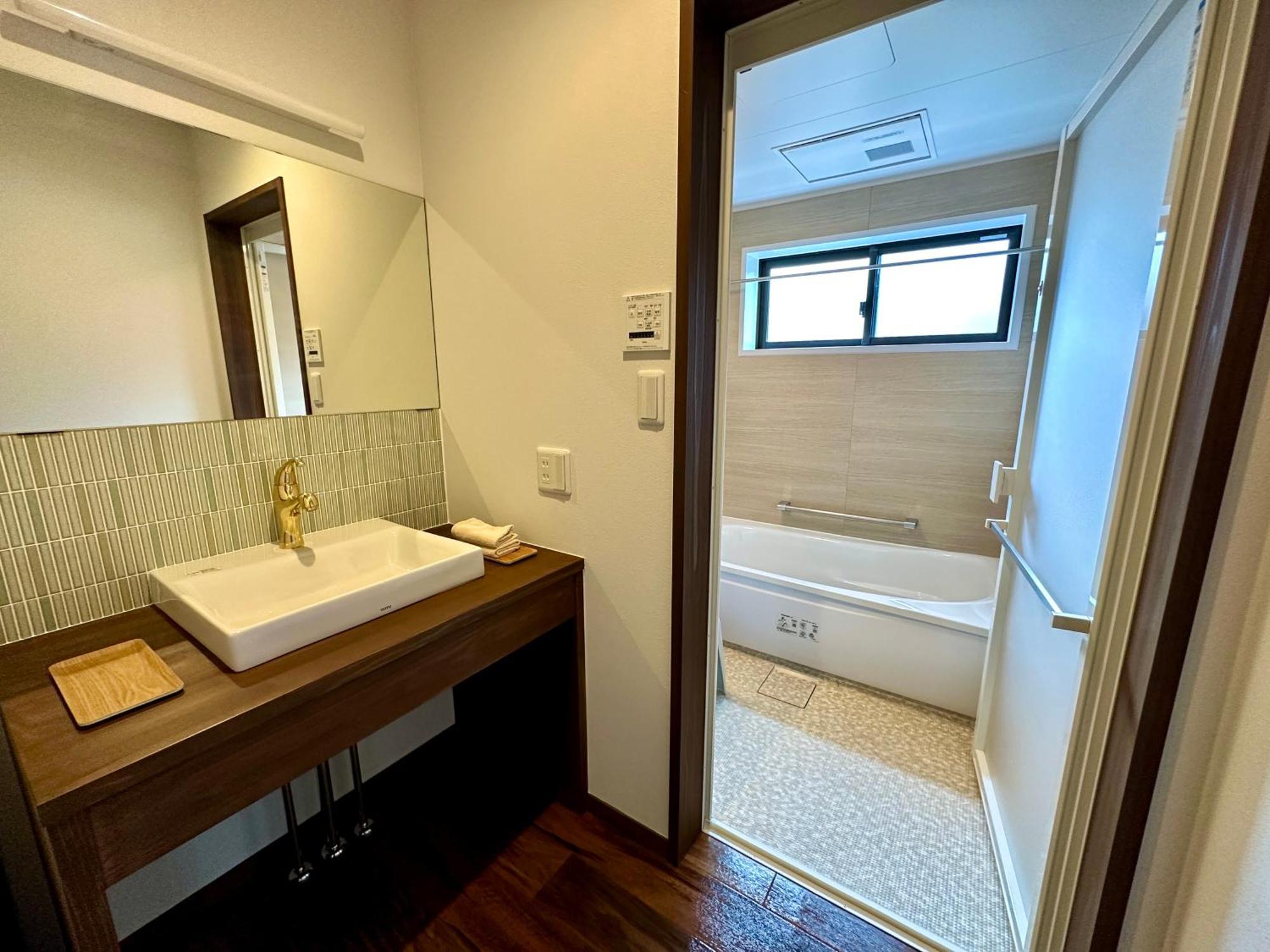 Inase Otsu Machiya Bed And Breakfast Exterior photo